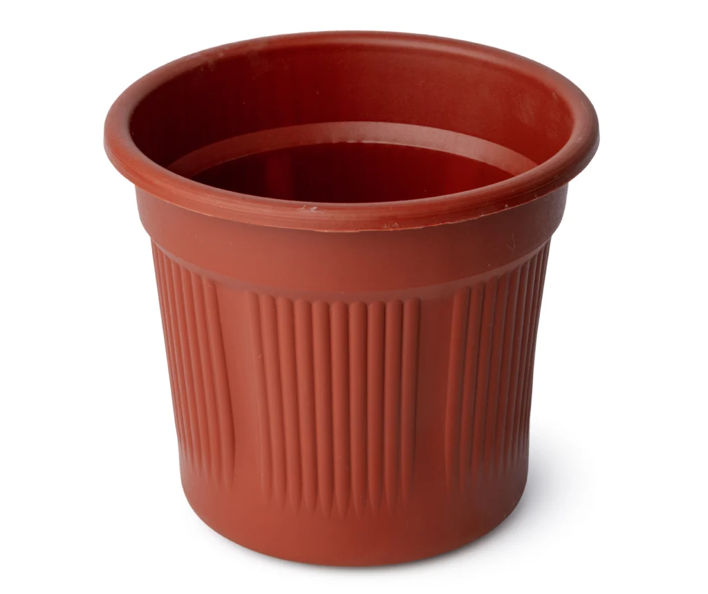 Just How to grow Tomatoes in Pots: A Comprehensive Guide 7 Plastic pot